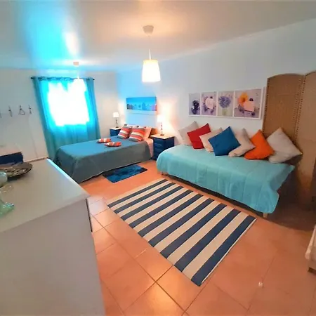 Casa Do Patio * А-душ-Куньядуш